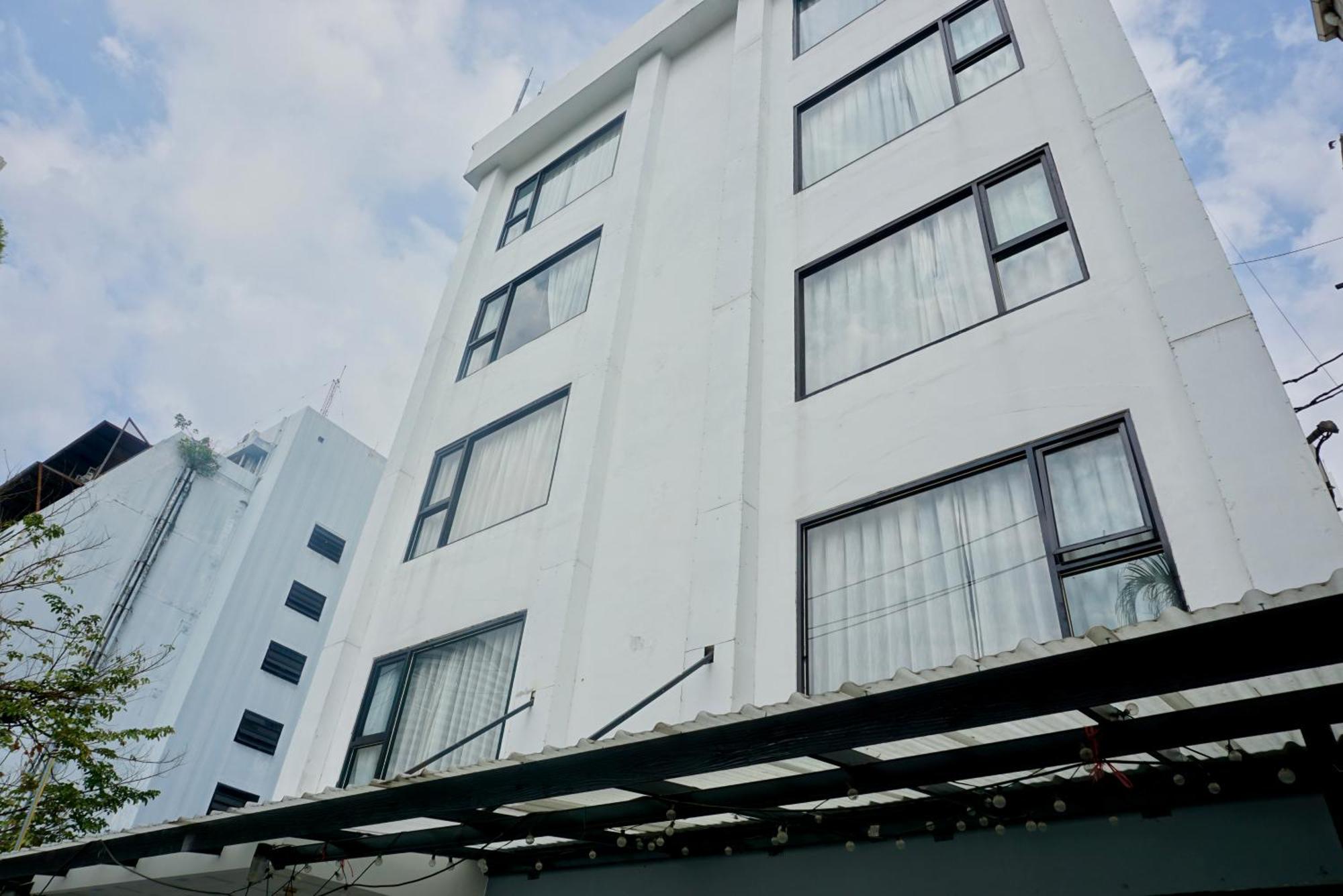 Hip And Funky Apartment Silom Soi 3, With Rooftop View Bangkok Zewnętrze zdjęcie